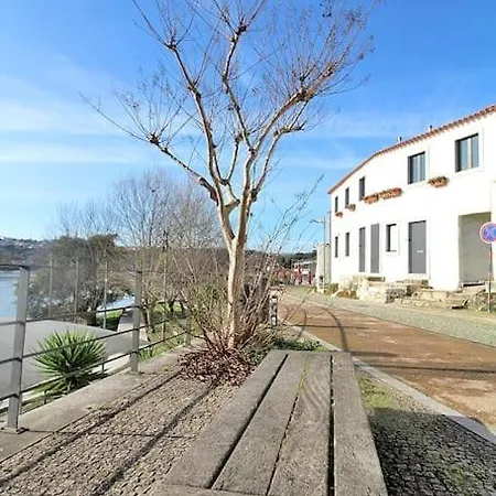 Restondouro Oporto Family Appartement *