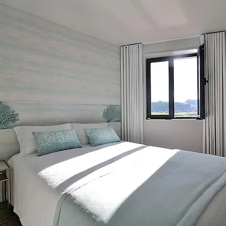 Restondouro Oporto Family *